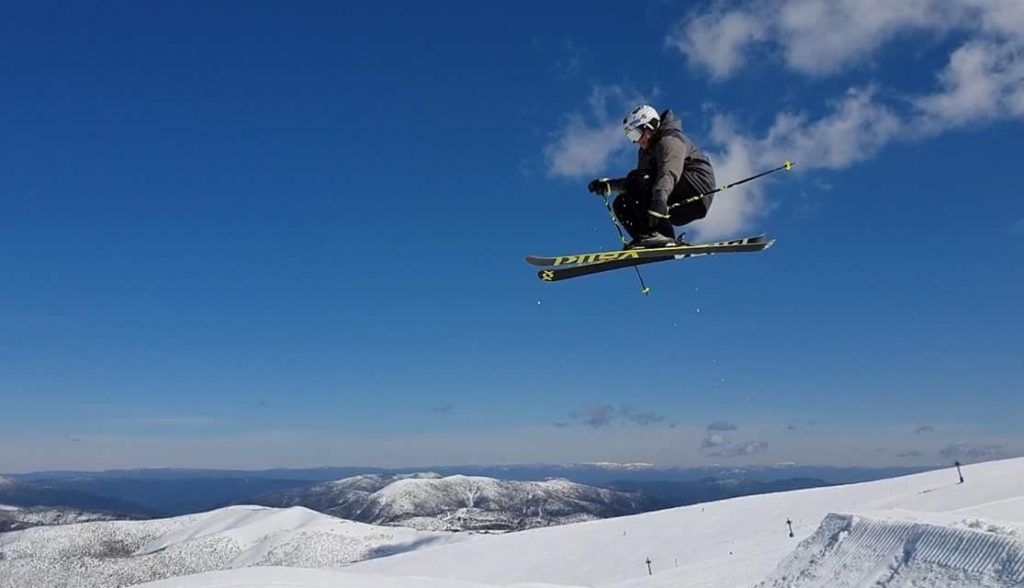 Matt of Slug Skis charging at Hotham